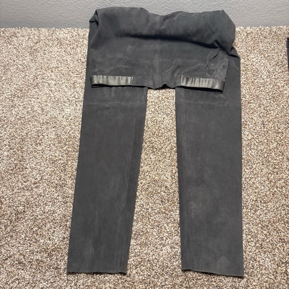 Alice + Olivia Women’s size 8 Classic Charcoal Dress Pants - Picture 8 of 13